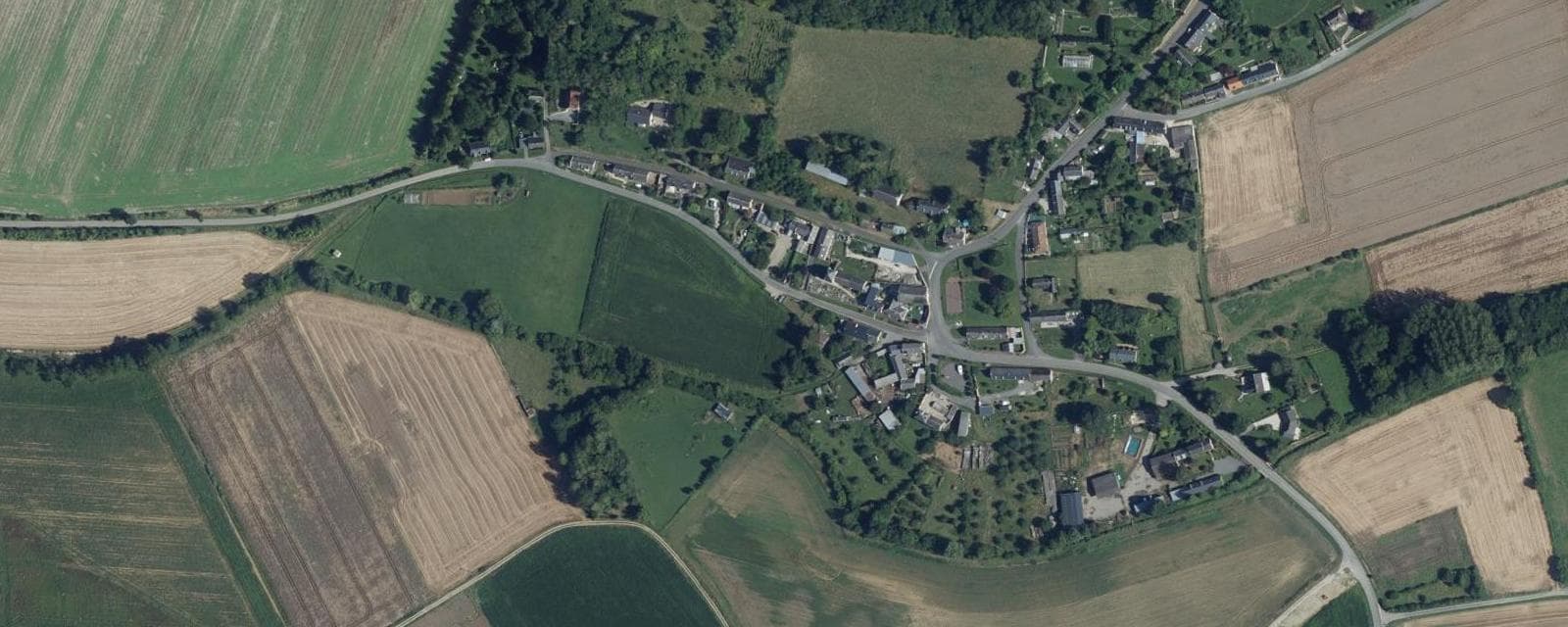 Vue aérienne de Sainte-Preuve (Aisne)