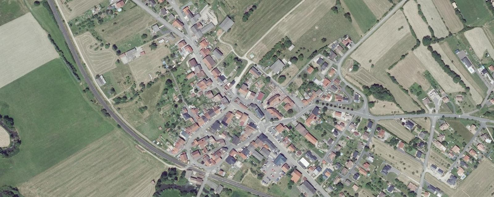 Vue aérienne de Sarraltroff (Moselle)