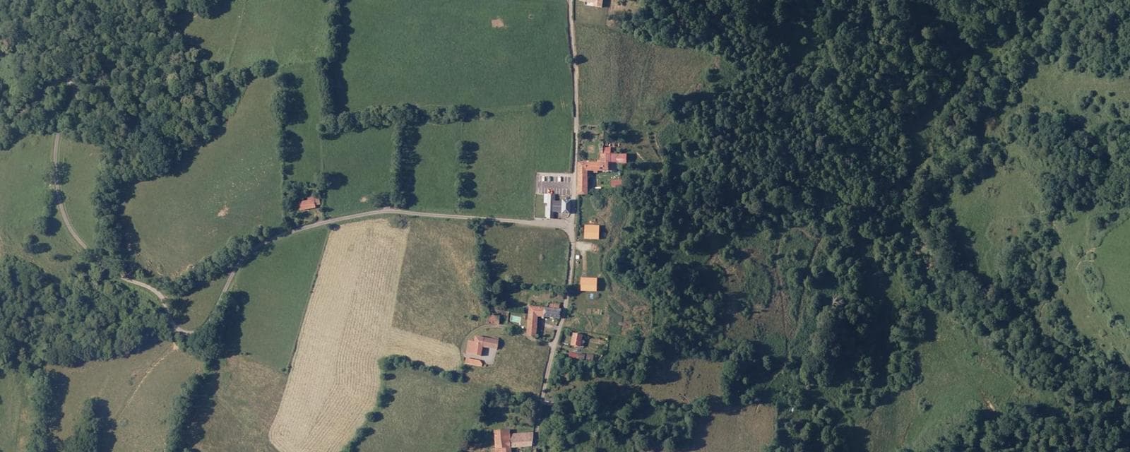 Vue aérienne de Seich (Hautes-Pyrénées)