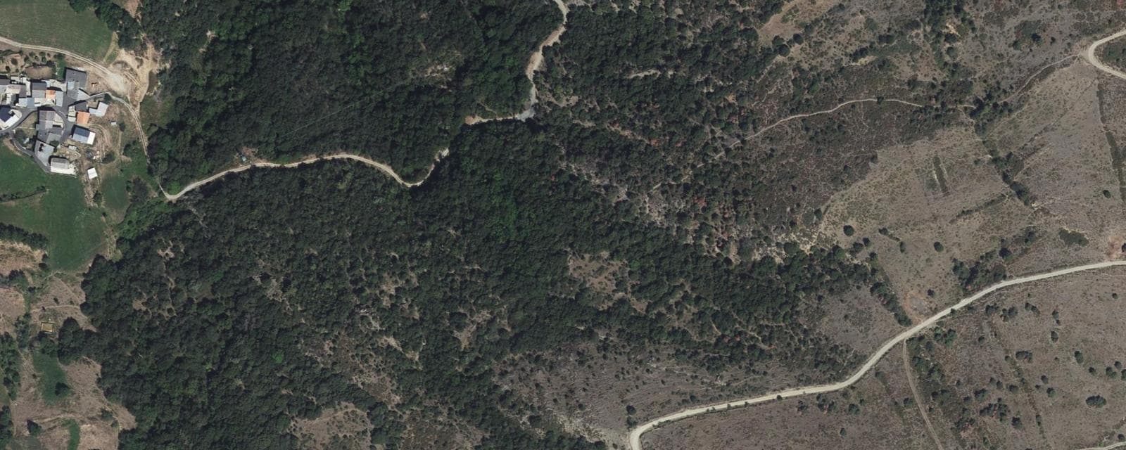 Vue aérienne de Souanyas (Pyrénées-Orientales)