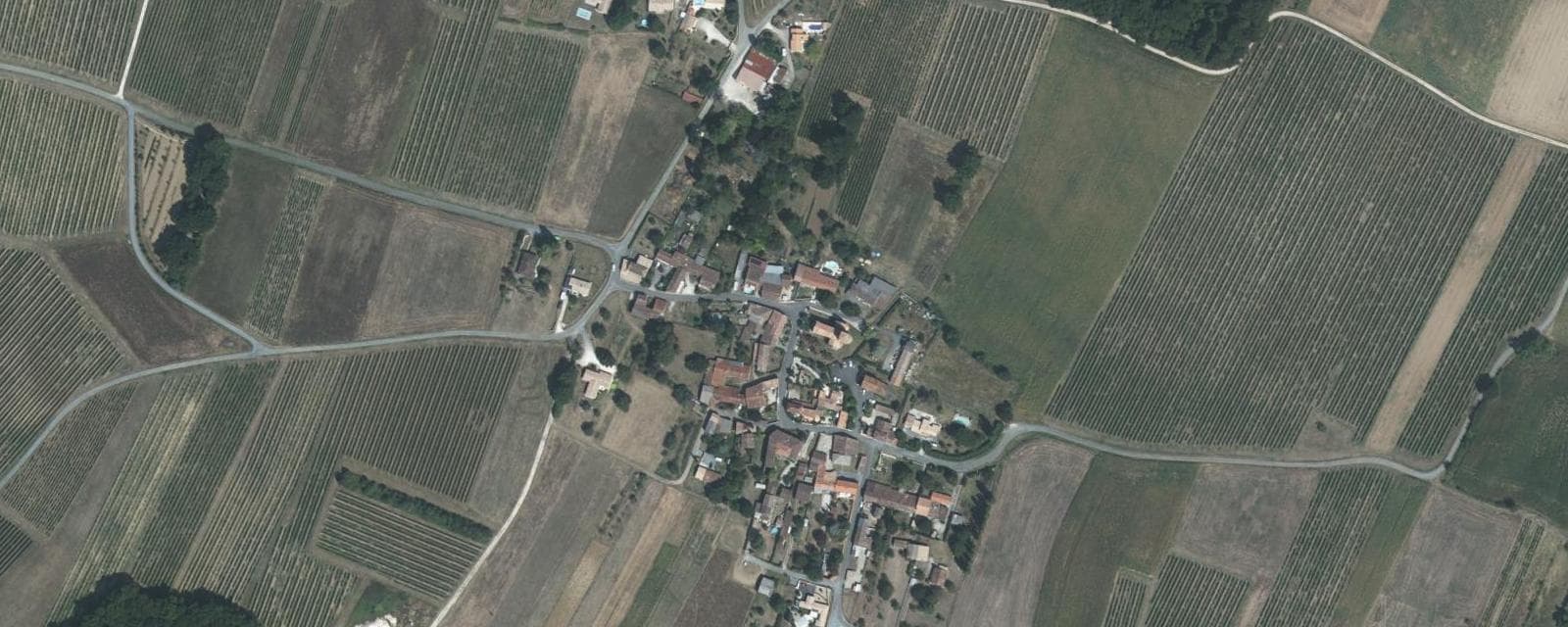 Vue aérienne de Tanzac (Charente-Maritime)