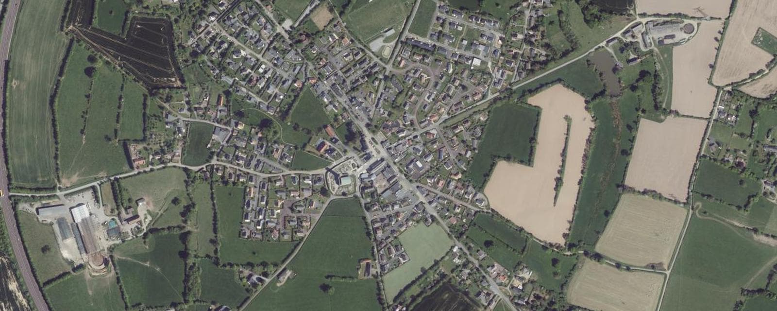 Vue aérienne de Thèreval (Manche)