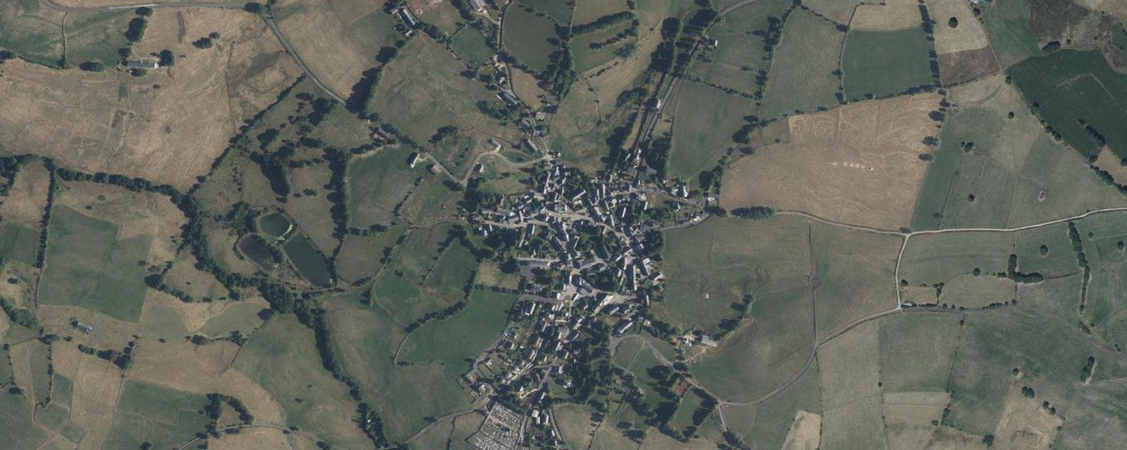 Vue aérienne de Trizac (Cantal)
