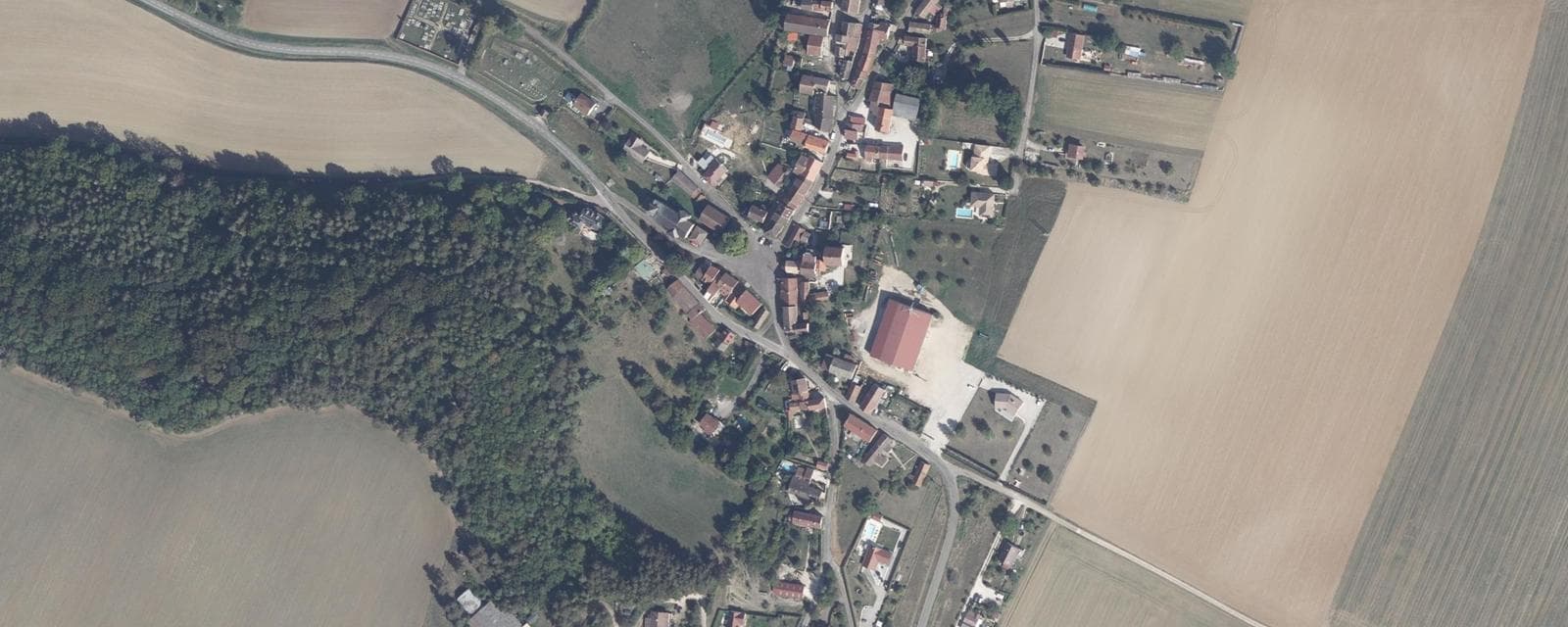 Vue aérienne de Urcy (Côte-d'Or)