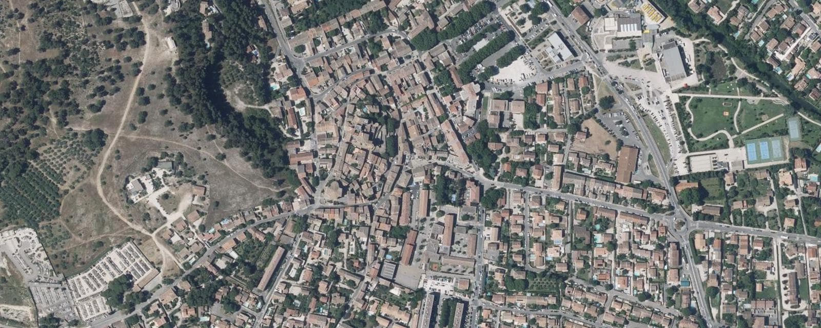 Vue aérienne de Vedène (Vaucluse)