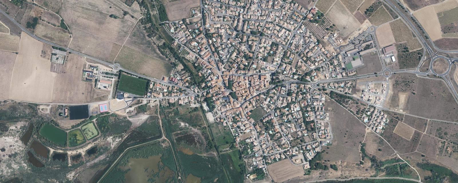 Vue aérienne de Vendres (Hérault)