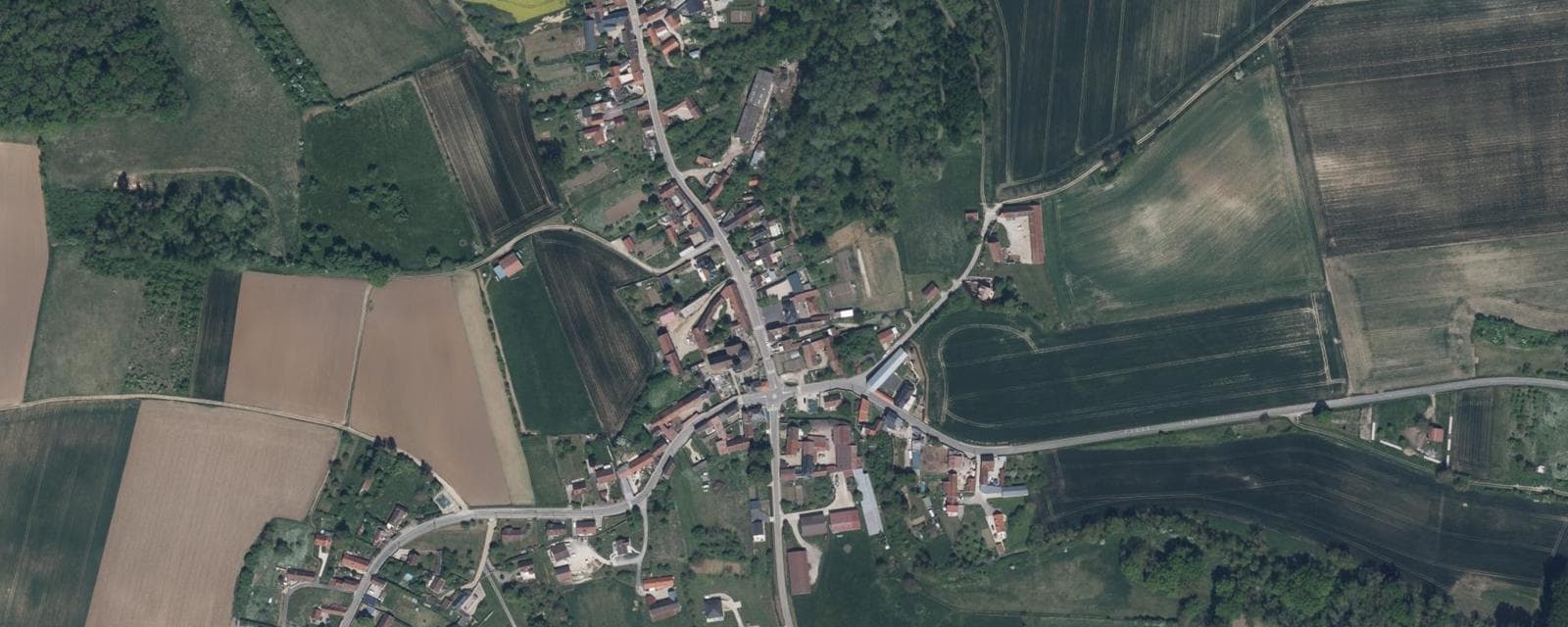 Vue aérienne de Ventelay (Marne)