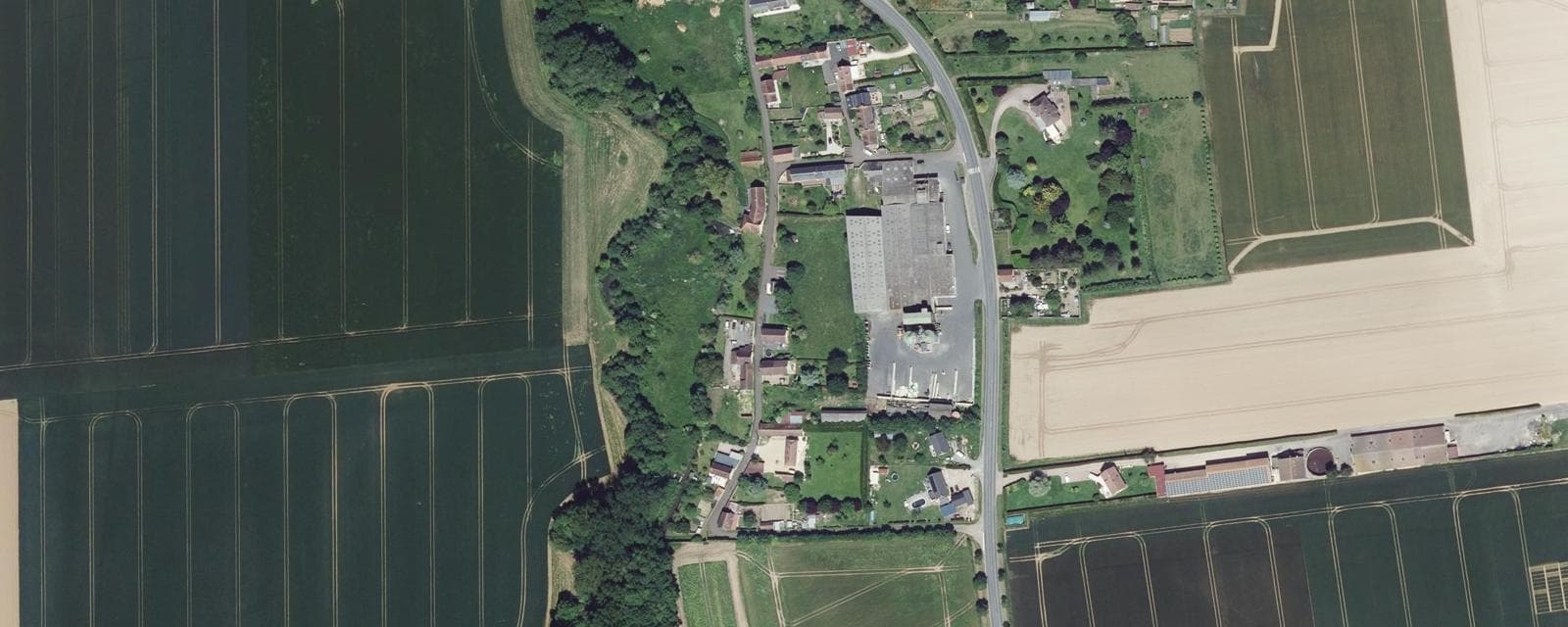 Vue aérienne de Vicques (Calvados)
