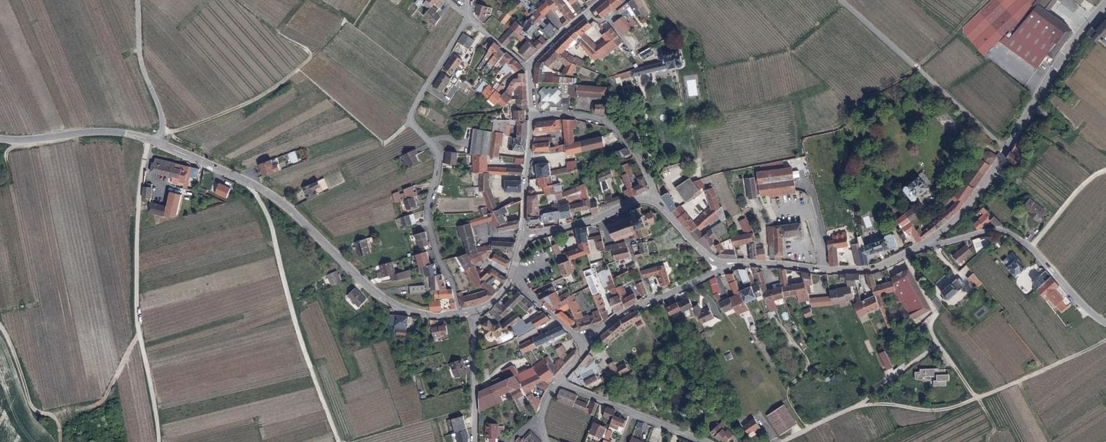 Vue aérienne de Ville-Dommange (Marne)