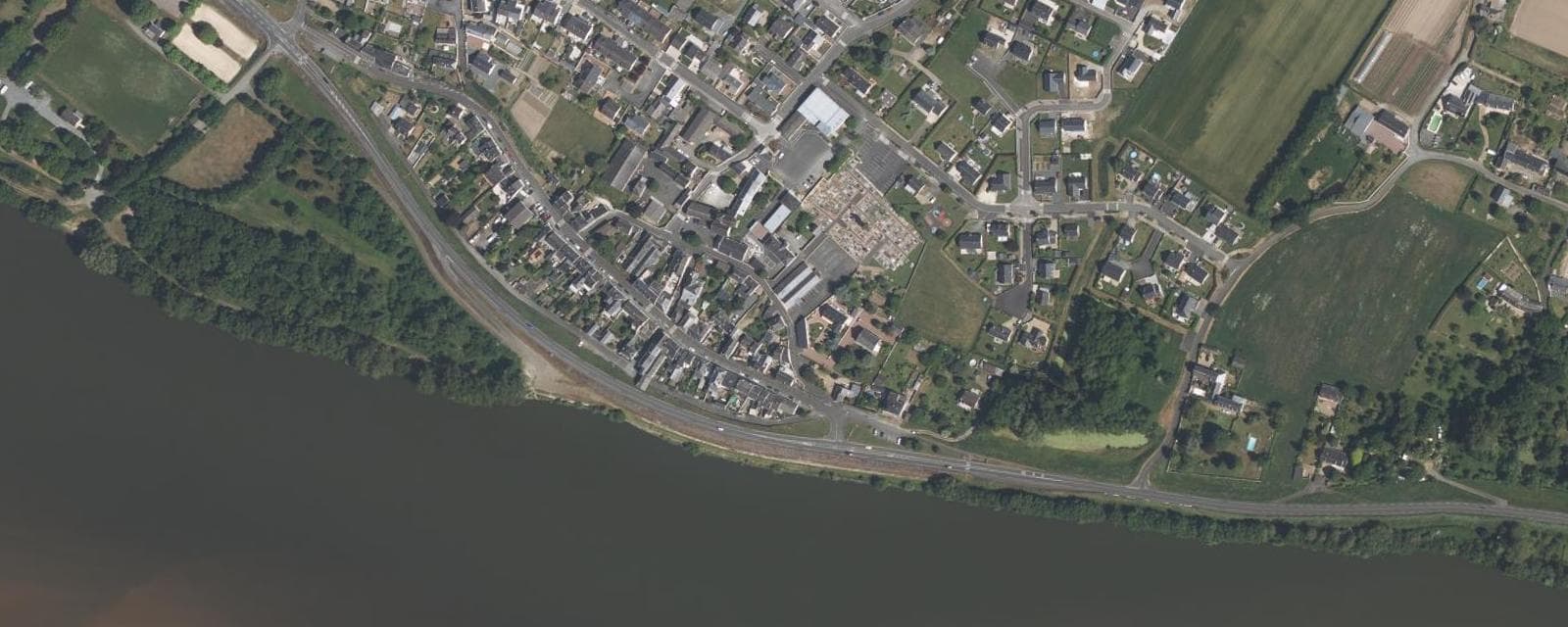 Vue aérienne de Villebernier (Maine-et-Loire)