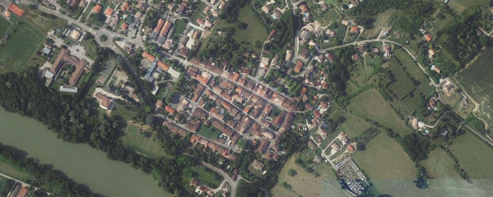 Vue aérienne de Villebrumier (Tarn-et-Garonne)