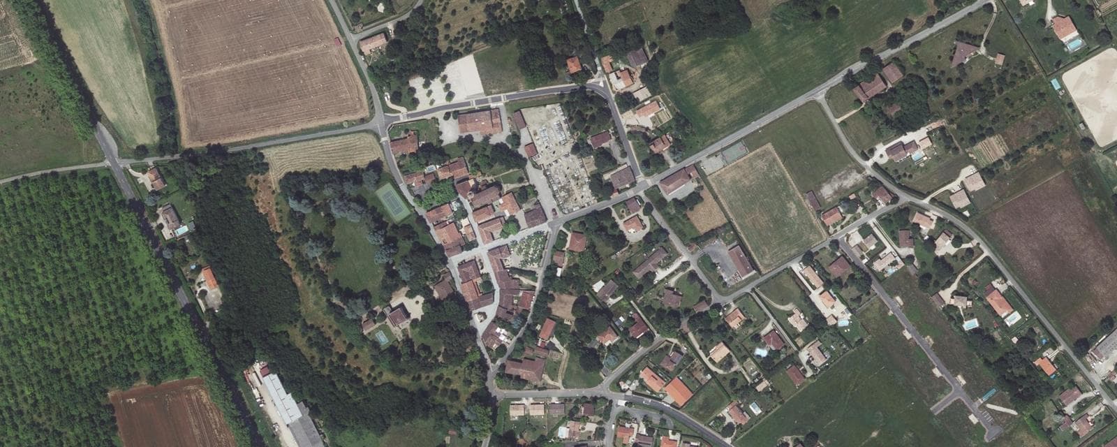 Vue aérienne de Villemade (Tarn-et-Garonne)