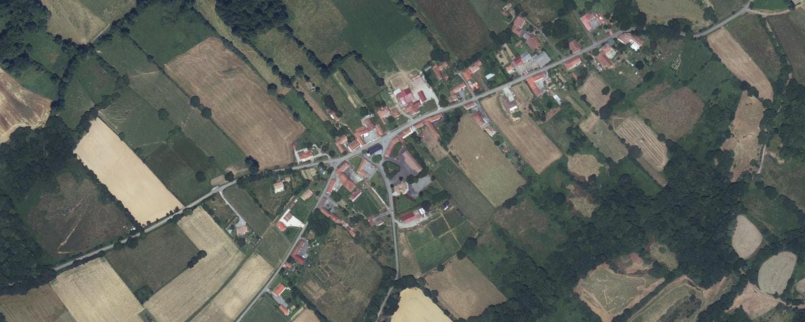 Vue aérienne de Villeneuve-Lécussan (Haute-Garonne)