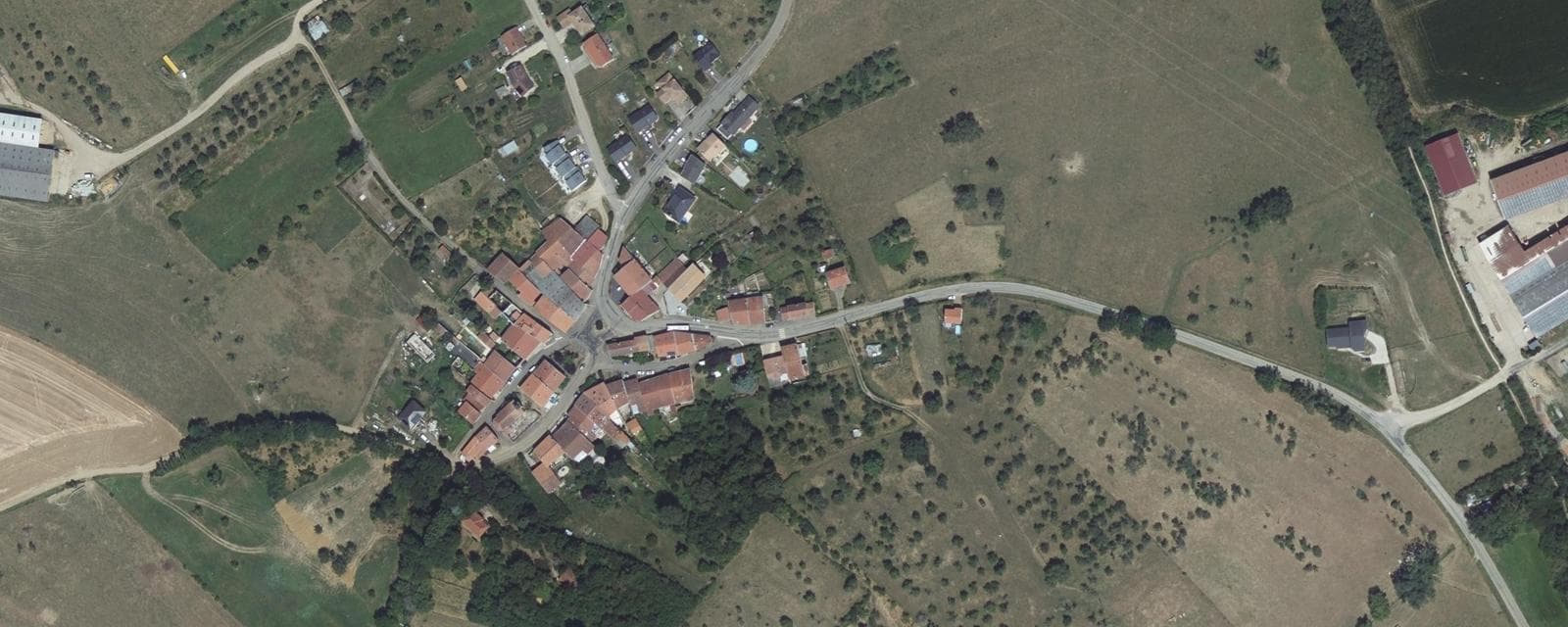 Vue aérienne de Villers-lès-Moivrons (Meurthe-et-Moselle)