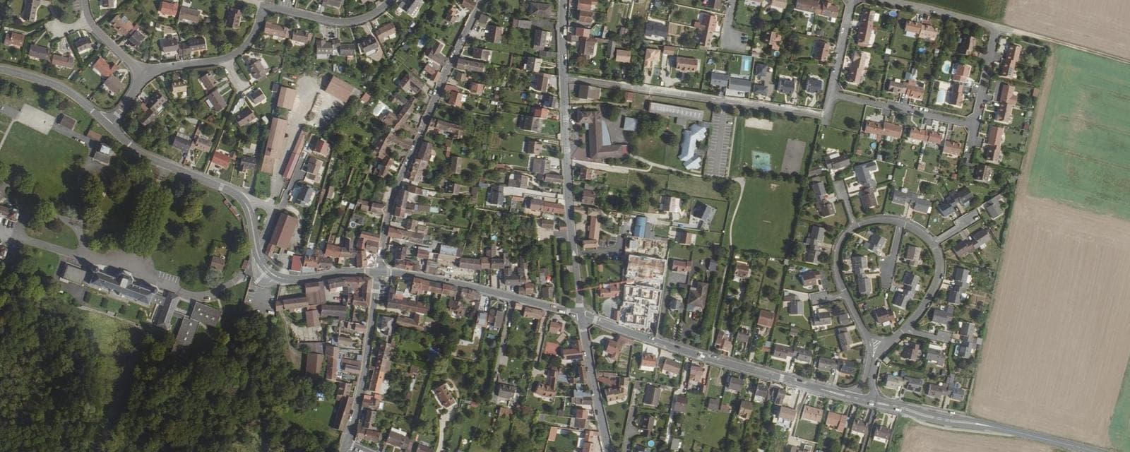 Vue aérienne de Voisenon (Seine-et-Marne)