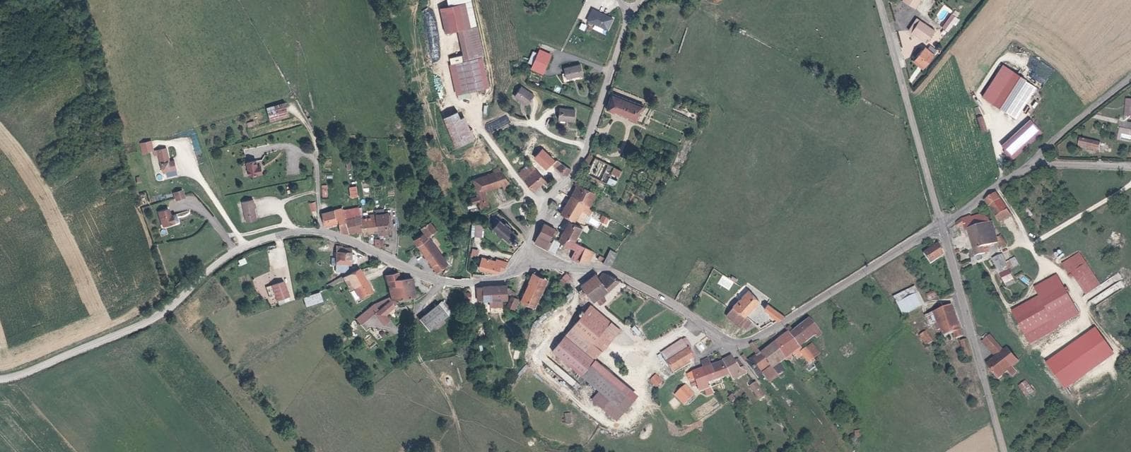 Vue aérienne de Volon (Haute-Saône)
