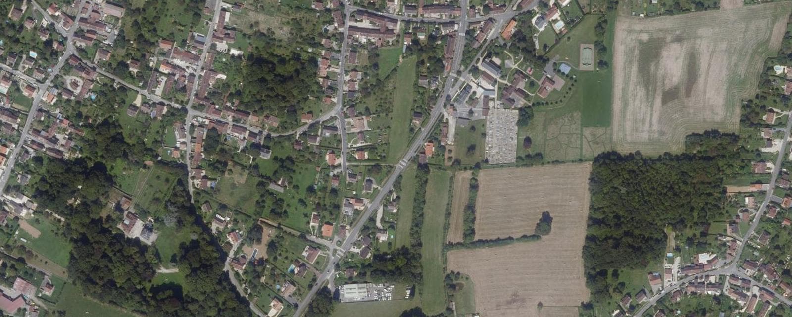 Vue aérienne de Voulangis (Seine-et-Marne)