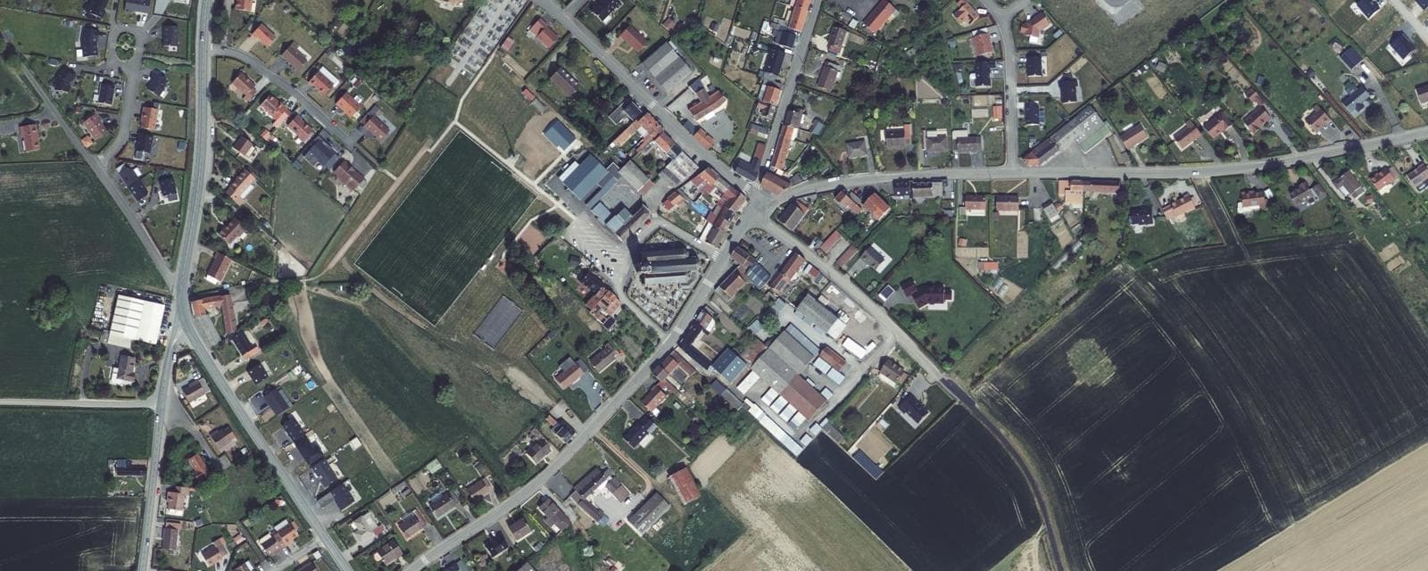 Vue aérienne de Wallon-Cappel (Nord)