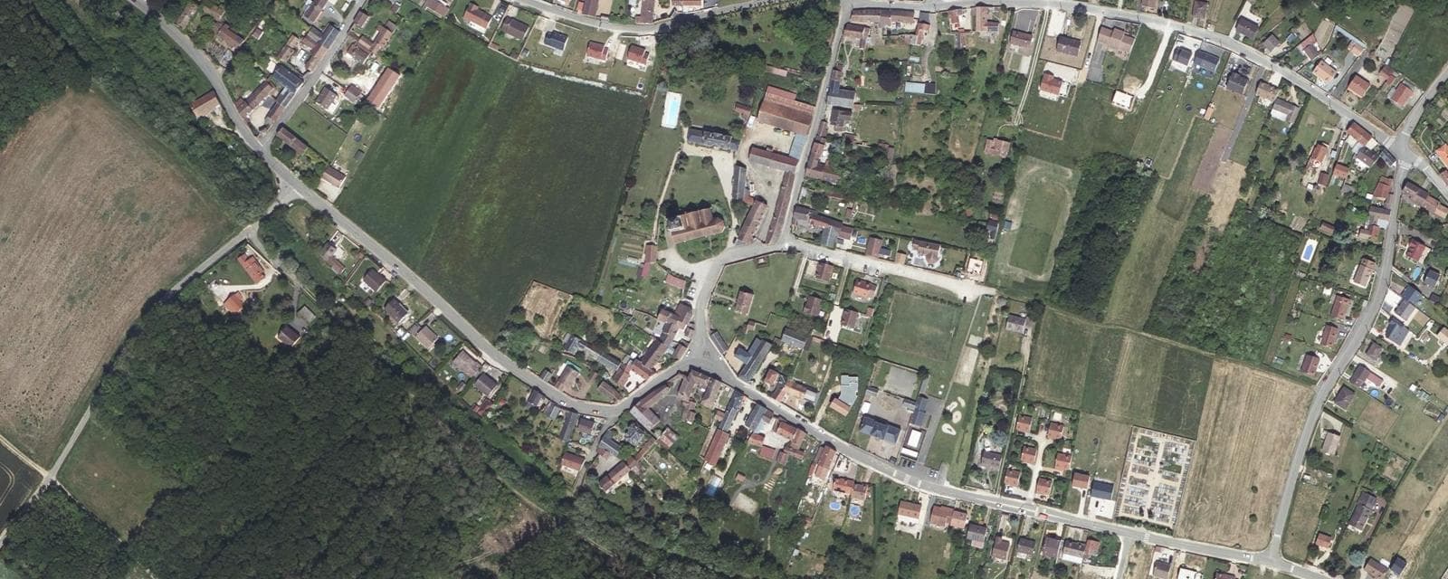 Vue aérienne de Ymeray (Eure-et-Loir)
