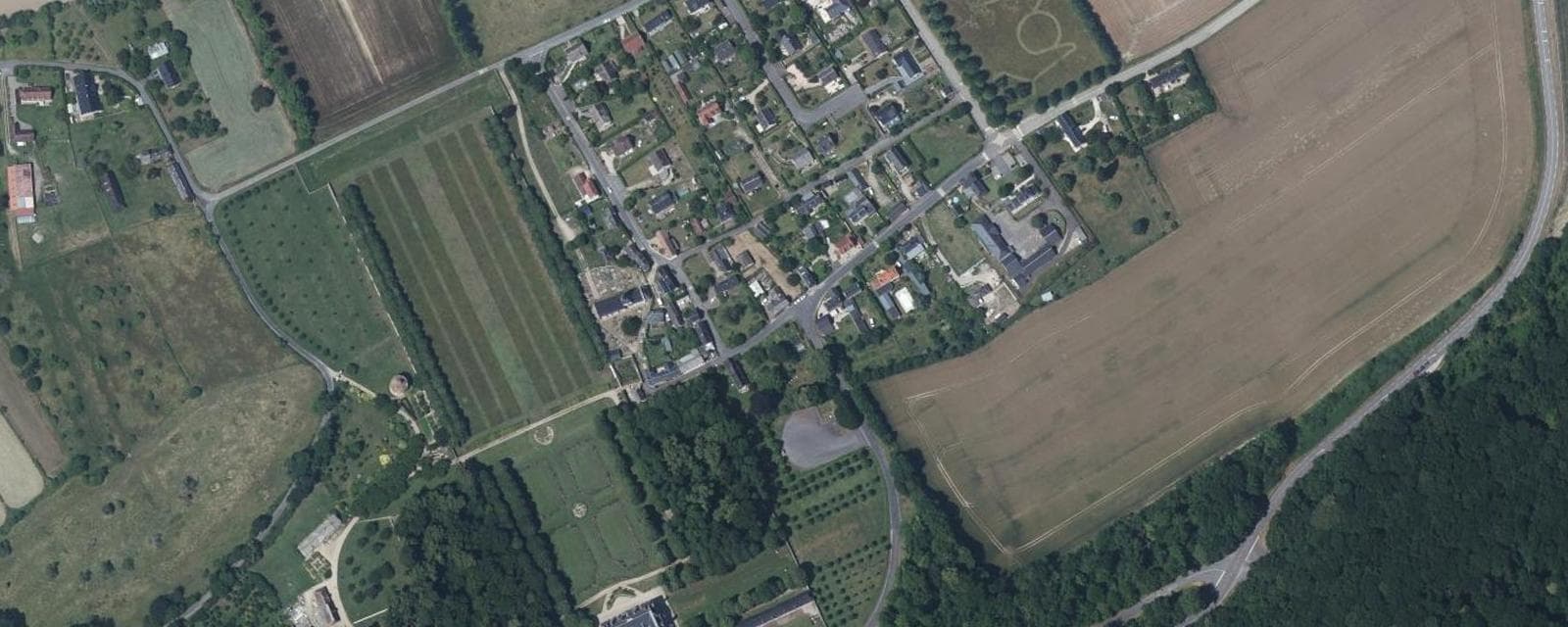 Vue aérienne de Yville-sur-Seine (Seine-Maritime)