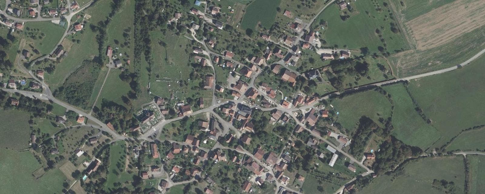 Vue aérienne de Abbenans (Doubs)