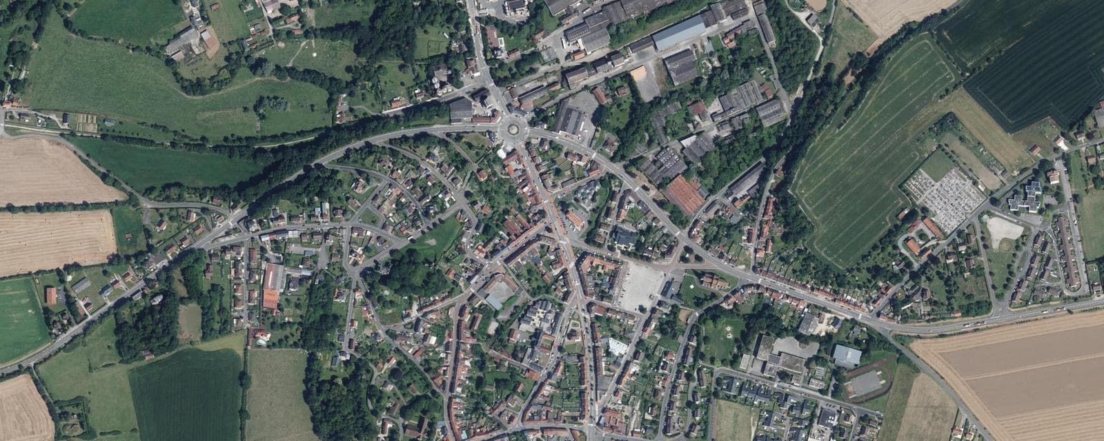 Vue aérienne de Airaines (Somme)