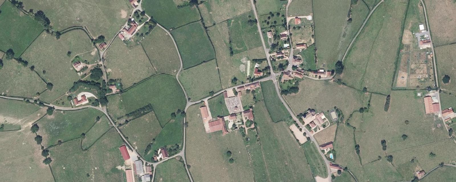 Vue aérienne de Amanzé (Saône-et-Loire)