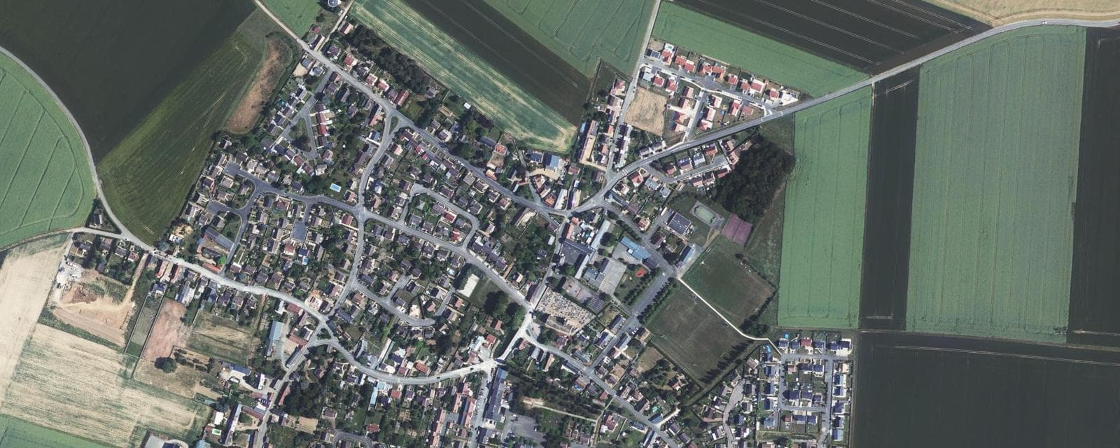 Vue aérienne de Amilly (Eure-et-Loir)