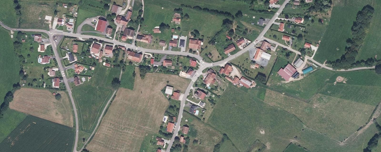 Vue aérienne de Andornay (Haute-Saône)