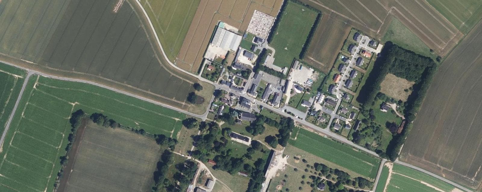 Vue aérienne de Angerville-la-Martel (Seine-Maritime)