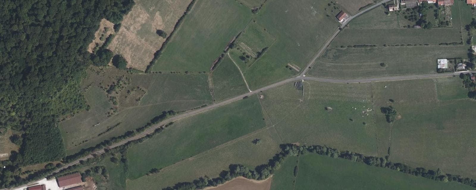 Vue aérienne de Anrosey (Haute-Marne)