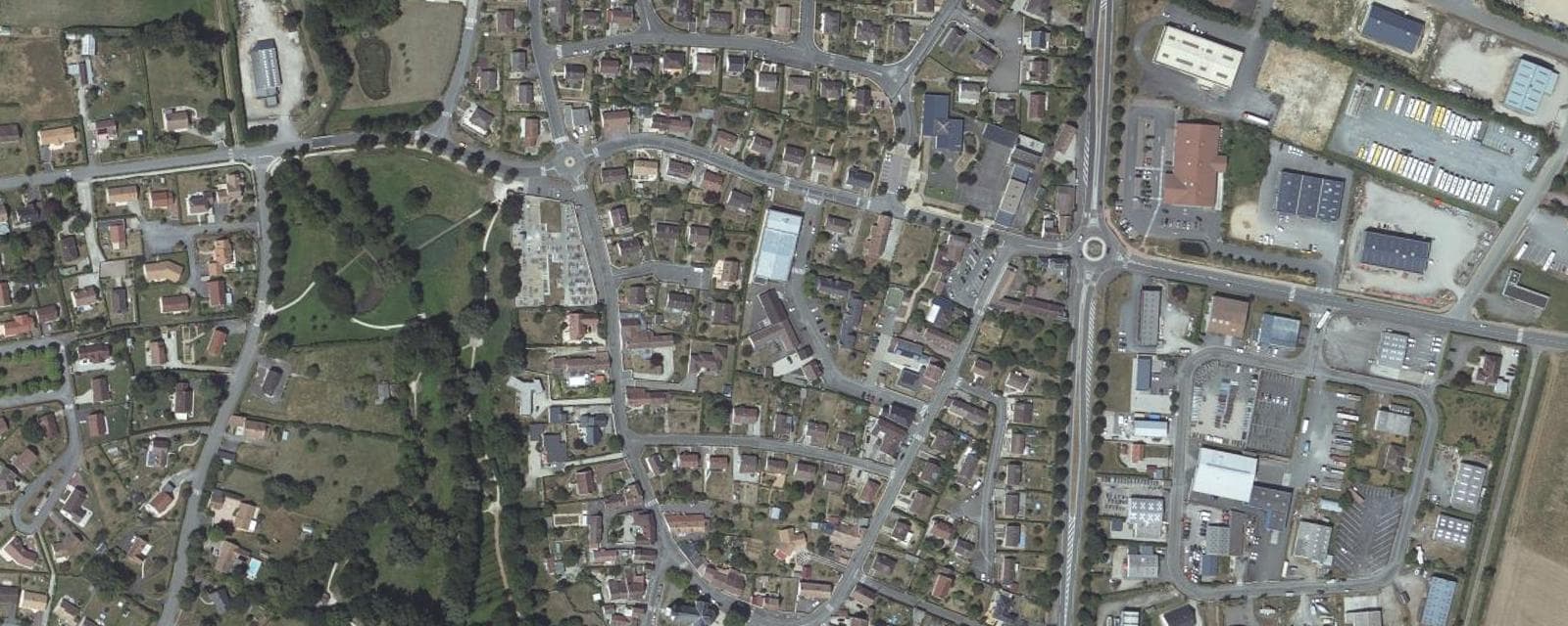 Vue aérienne de Arçonnay (Sarthe)