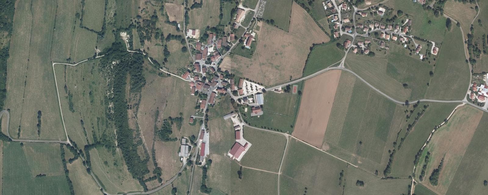 Vue aérienne de Aromas (Jura)