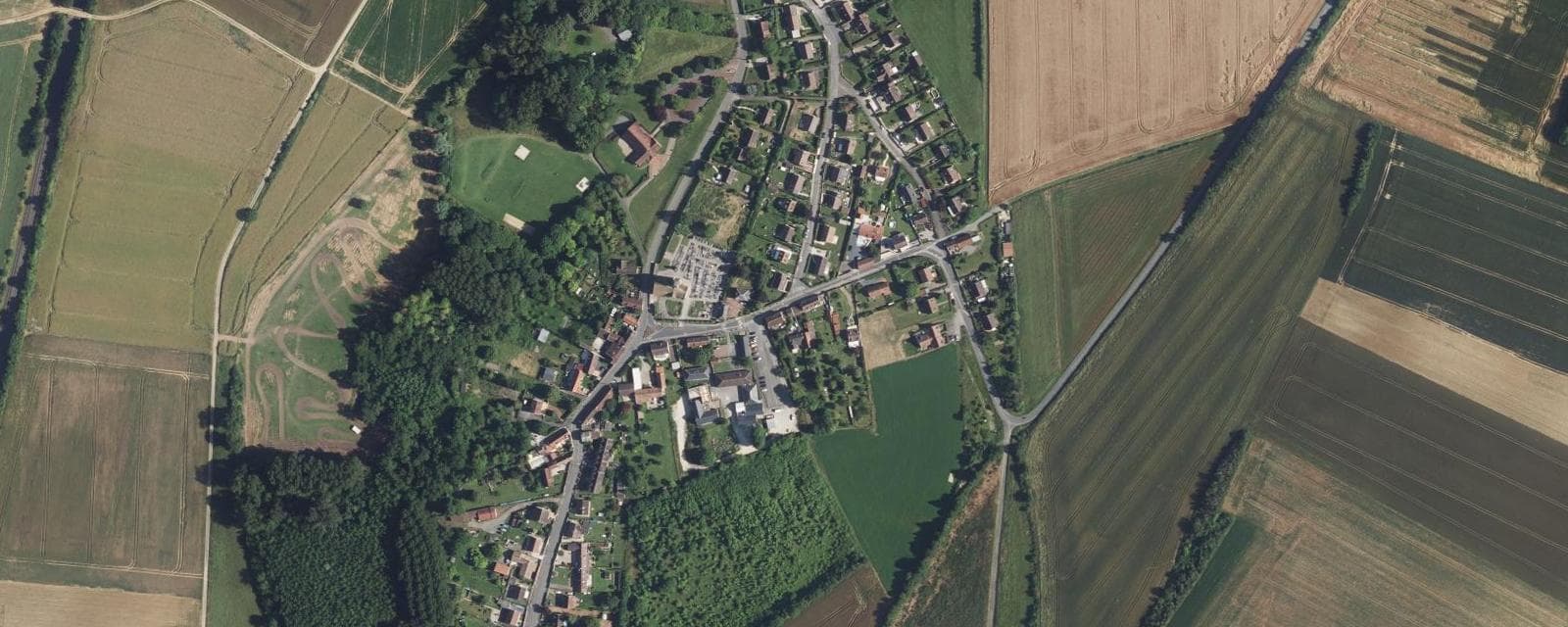 Vue aérienne de Avrechy (Oise)