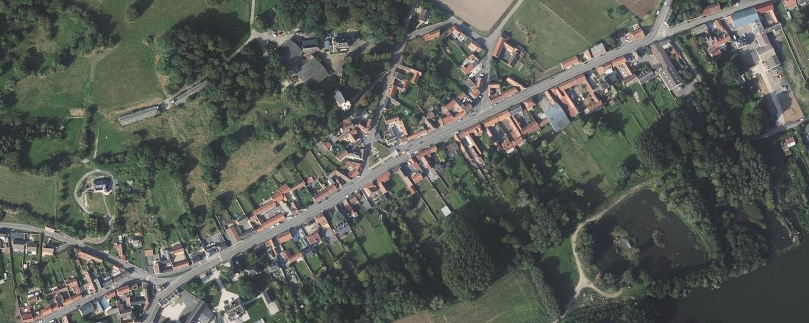Vue aérienne de Baralle (Pas-de-Calais)