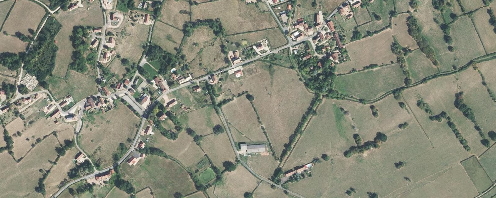 Vue aérienne de Baron (Saône-et-Loire)