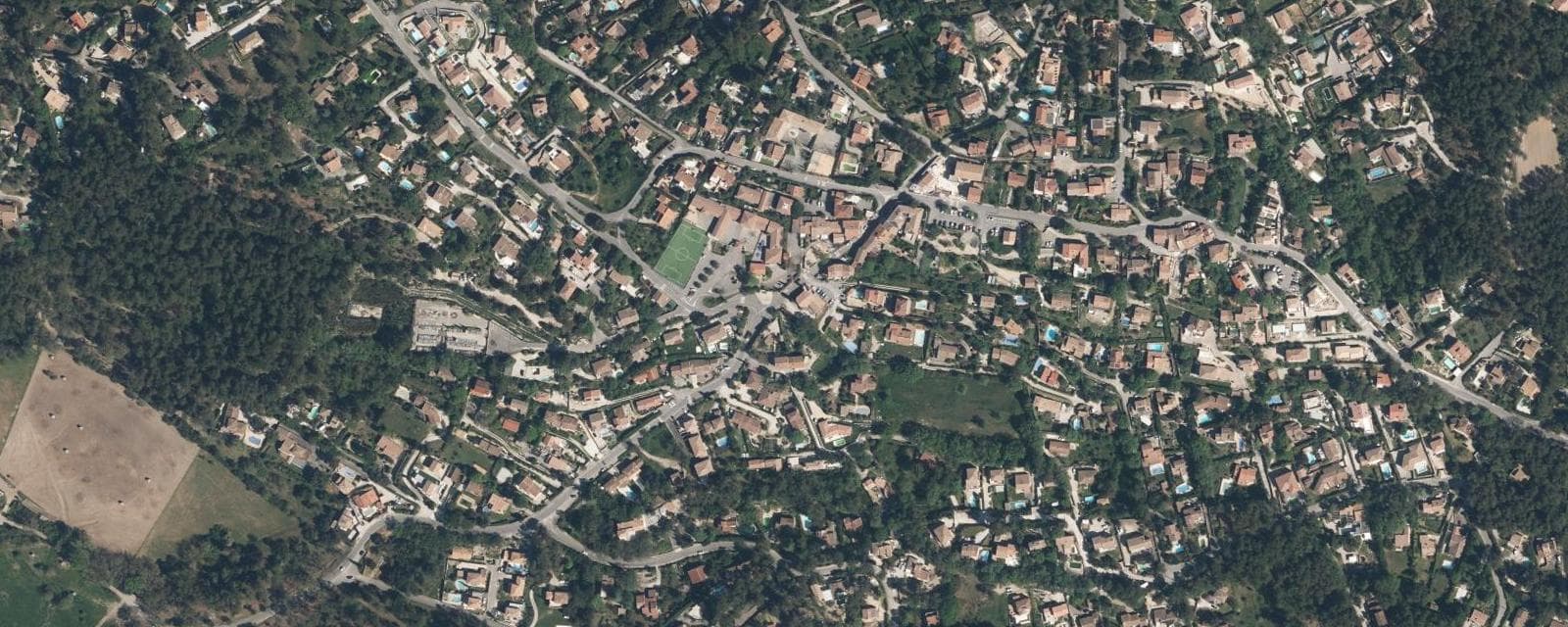 Vue aérienne de Belcodène (Bouches-du-Rhône)