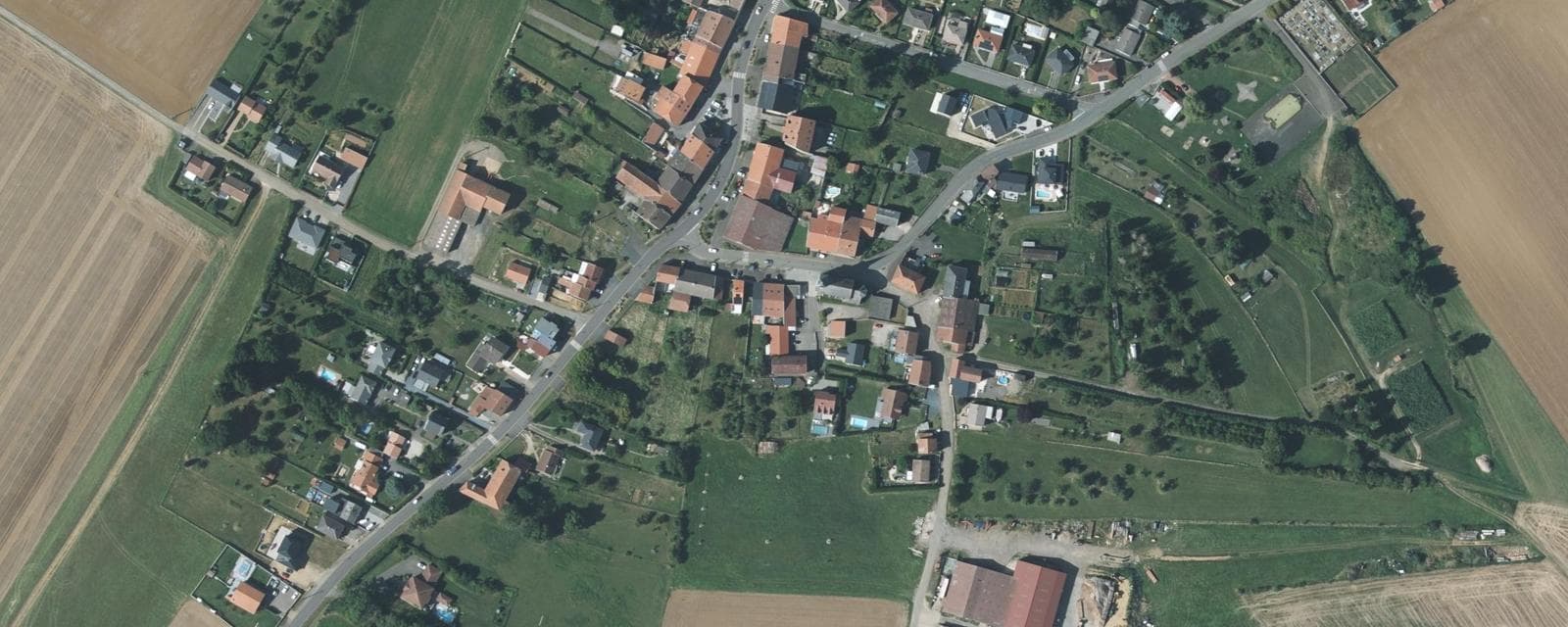 Vue aérienne de Beuvillers (Meurthe-et-Moselle)