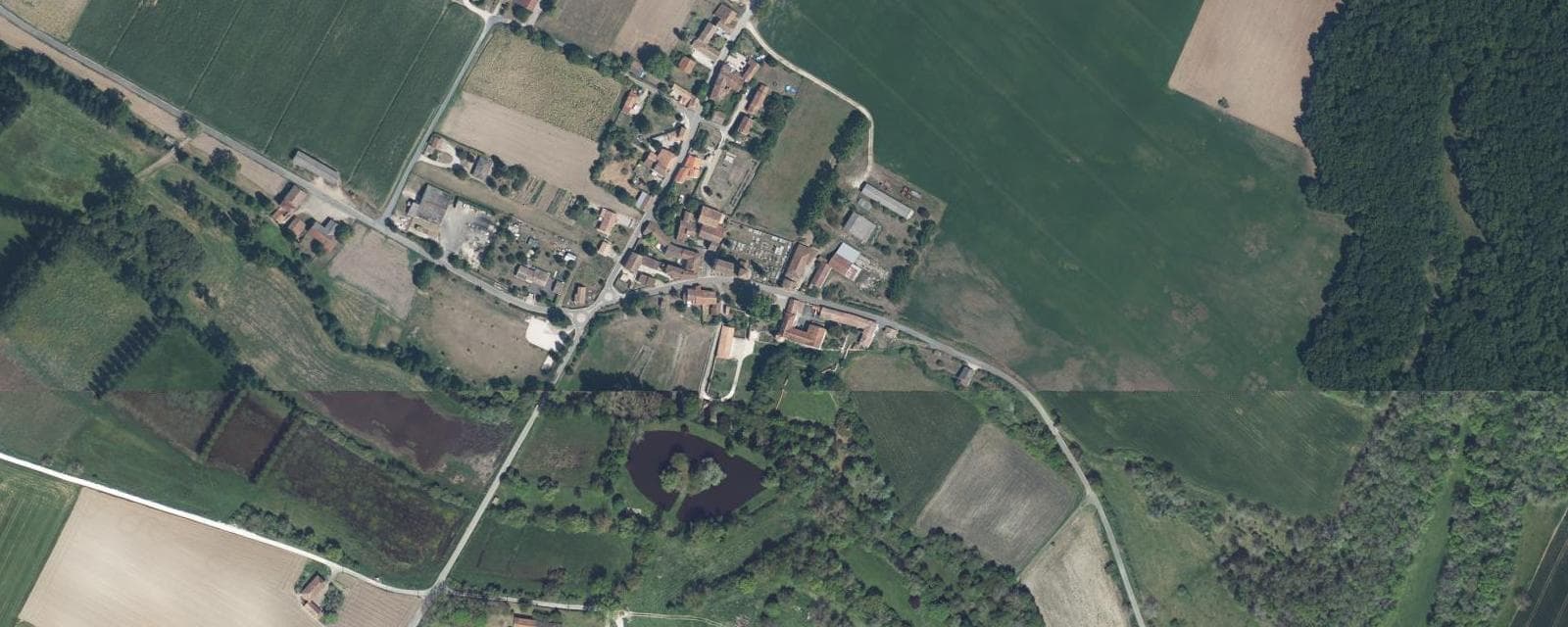 Vue aérienne de Blanzaguet-Saint-Cybard (Charente)