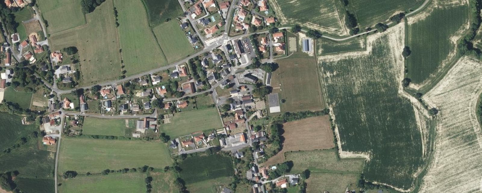 Vue aérienne de Bougarber (Pyrénées-Atlantiques)