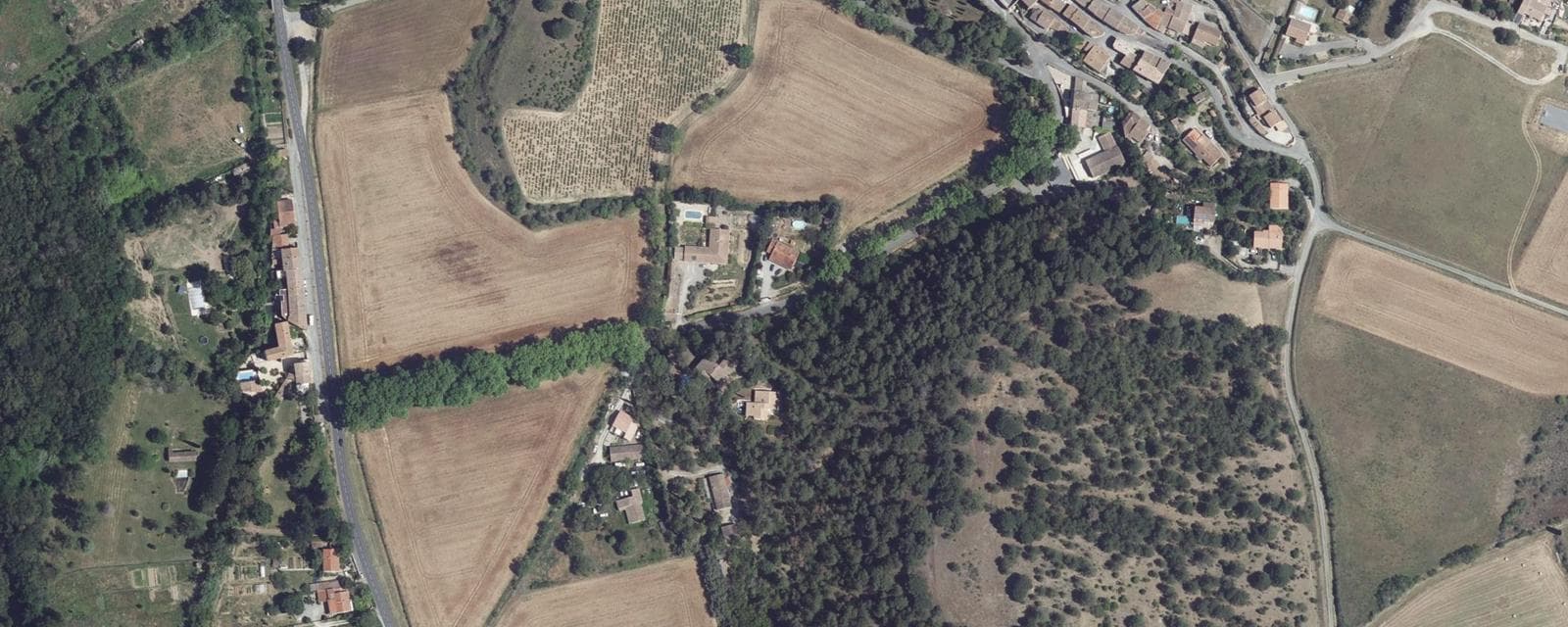 Vue aérienne de Bouilhonnac (Aude)