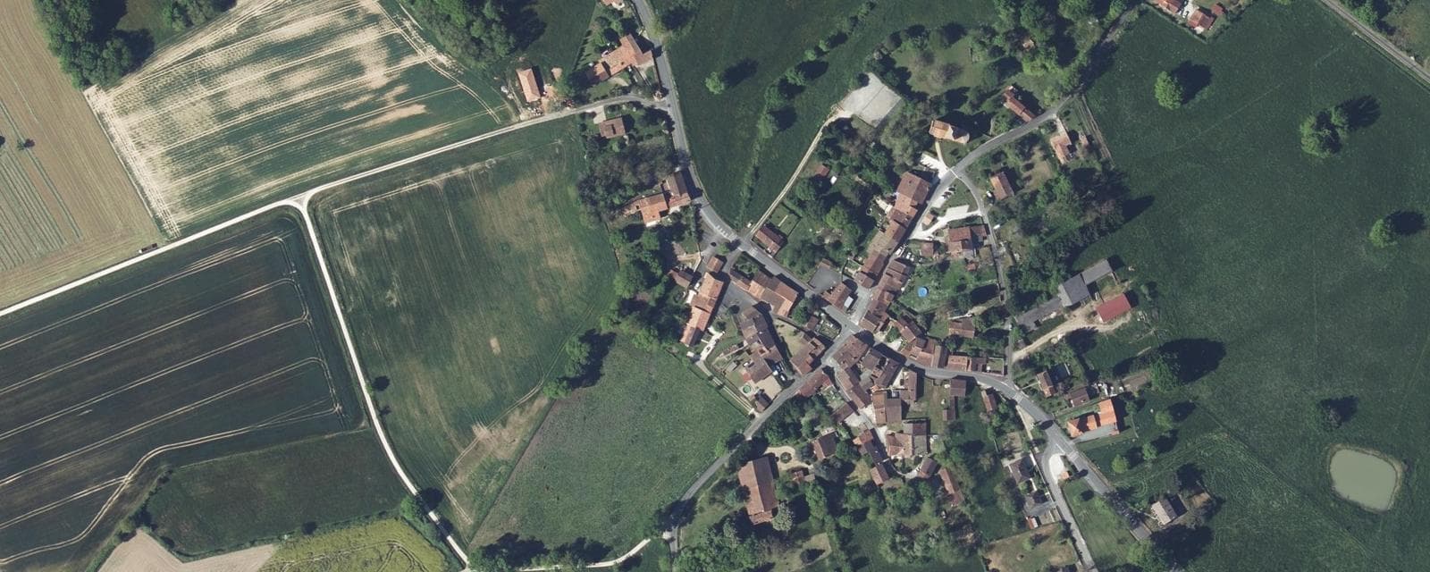 Vue aérienne de Bourg-du-Bost (Dordogne)
