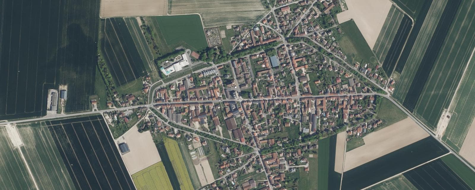 Vue aérienne de Bourgogne-Fresne (Marne)