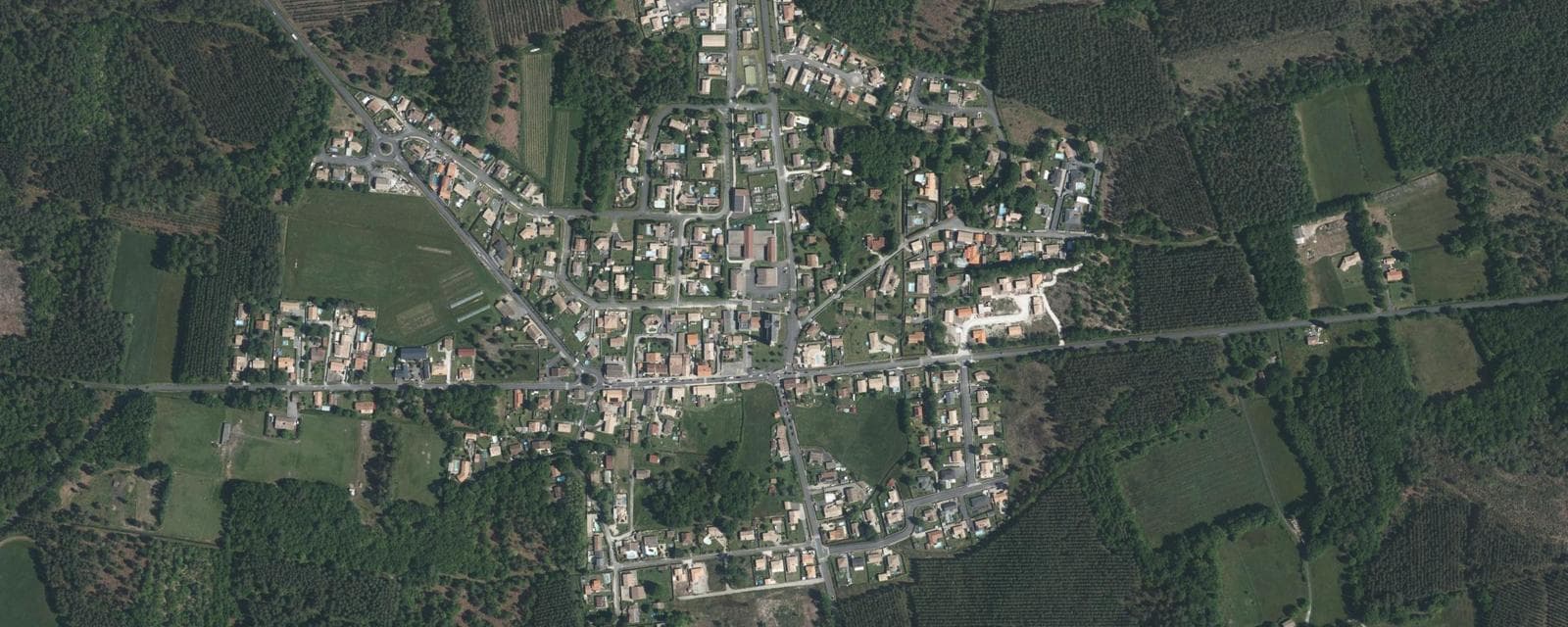 Vue aérienne de Brach (Gironde)