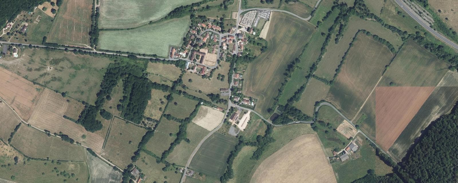 Vue aérienne de Brugheas (Allier)