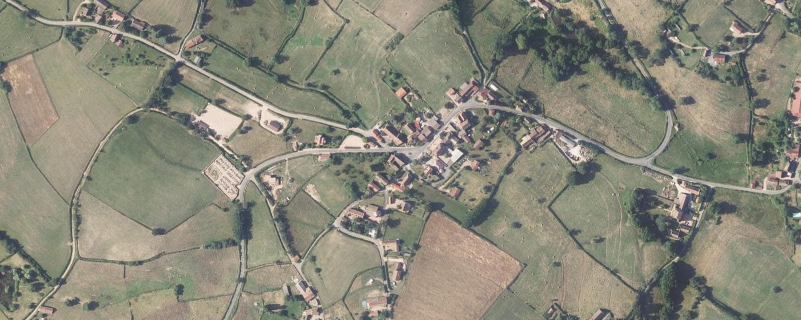 Vue aérienne de Buffières (Saône-et-Loire)