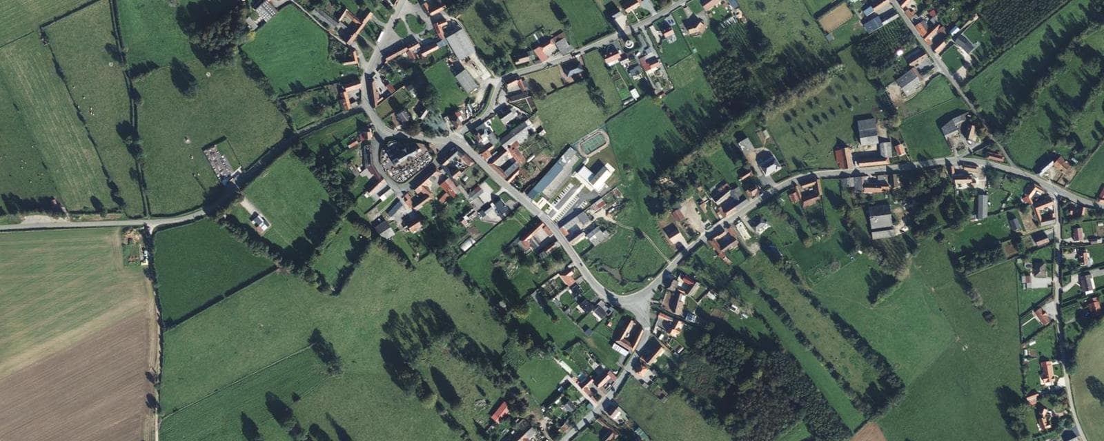 Vue aérienne de Campagne-lès-Boulonnais (Pas-de-Calais)
