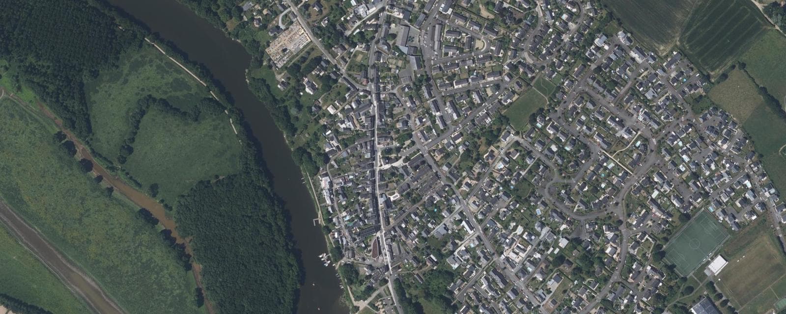 Vue aérienne de Cantenay-Épinard (Maine-et-Loire)