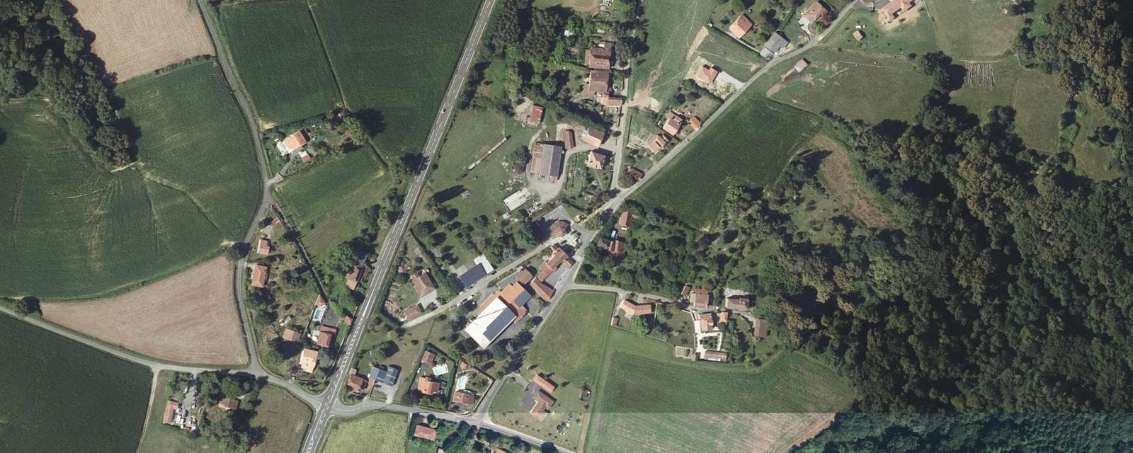 Vue aérienne de Castaignos-Souslens (Landes)