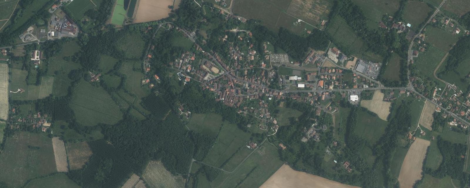 Vue aérienne de Cazaubon (Gers)